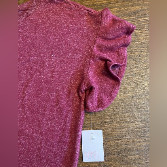 NWT: MAKE + MODEL Flutter sleeve knit top, Medium - Picture 3 of 6
